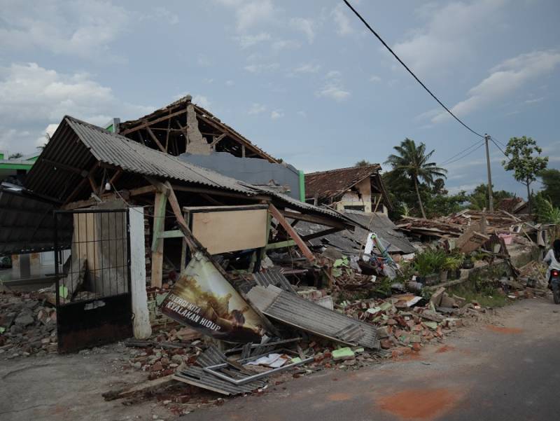 Erdbeben_Indonesien_ADRA-Indonesien